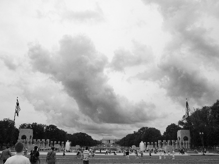 Lincoln Memorial/WWII Memorial