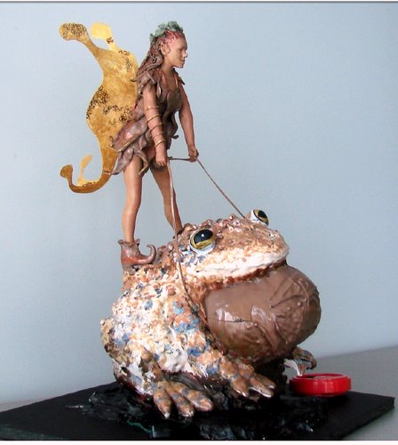 toad sculpture