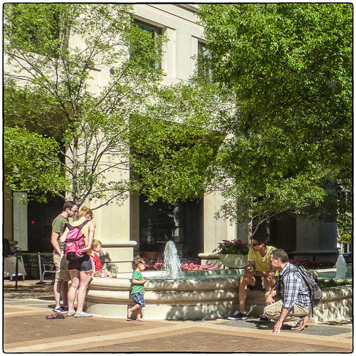 Small Kids, Water Features