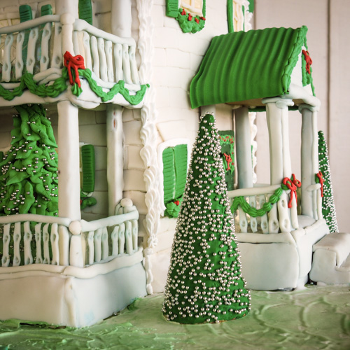 Gingerbread Hulihe'e Palace