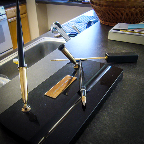 Carlton's MidCentury Sheaffer "Desk Set" with two white dot pens.