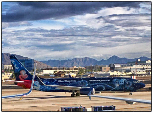 Mickey Mouse Plane Sighting in Pheonix