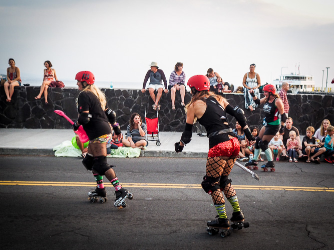 Kona Christmas Parade - The Roller Derby Chicks.