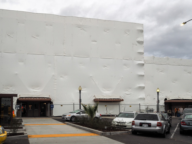 And the Sacramento Station was shrink wrapped!